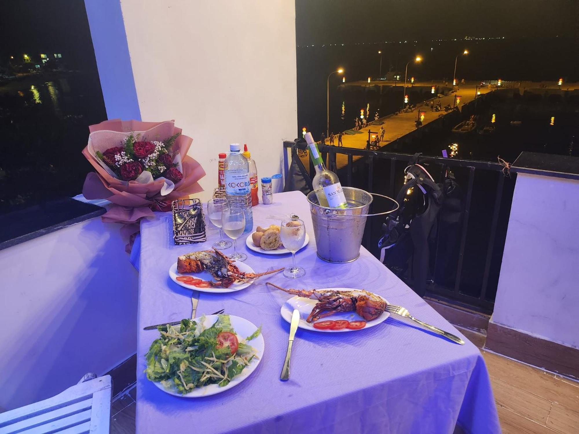 Cham'S Corner Lookout Homestay & Restaurant Tân Hiệ Eksteriør bilde